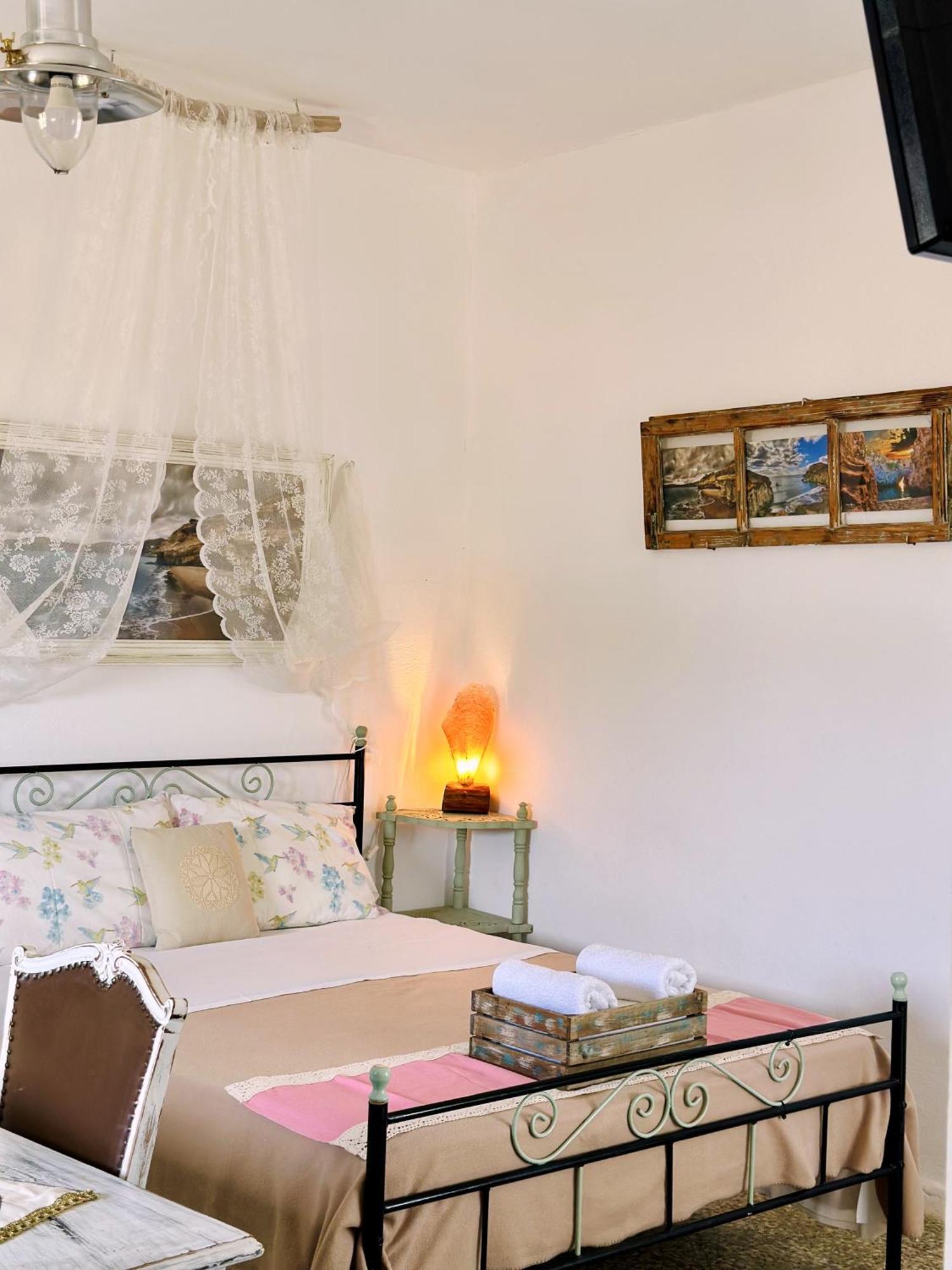 Errika'S Sweet Home Provatas Extérieur photo